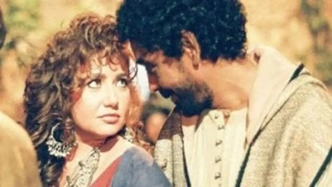 رد فعل مفاجئ.. محمد منير يعلق على رسالة الفنانة ليلى علوي الخاصة